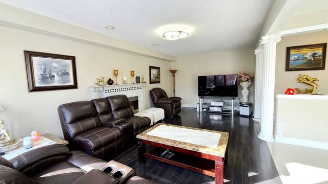 46 Kevi Cres, House detached with 4 bedrooms, 5 bathrooms and 5 parking in Richmond Hill ON | Image 36
