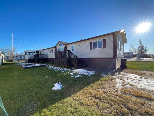 4603 48 St, House detached with 3 bedrooms, 2 bathrooms and 2 parking in Rycroft AB | Image 3