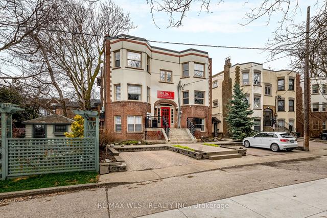 bldg 1 - 9 Humewood Dr, House detached with 8 bedrooms, 6 bathrooms and 3 parking in Toronto ON | Image 30