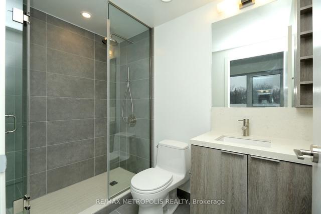 518 - 2020 Bathurst St, Condo with 3 bedrooms, 2 bathrooms and 1 parking in Toronto ON | Image 7