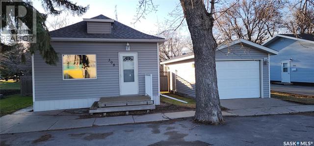 308 Main St, House detached with 1 bedrooms, 1 bathrooms and null parking in Odessa SK | Image 26