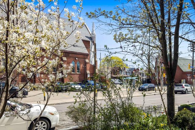 10 Grace St, House attached with 2 bedrooms, 2 bathrooms and 0 parking in Toronto ON | Image 30