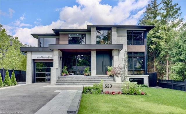 533 Carson Lane, House detached with 6 bedrooms, 6 bathrooms and 11 parking in Oakville ON | Image 1