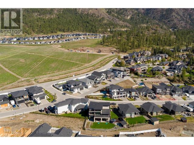 2759 Canyon Crest Dr, House detached with 4 bedrooms, 3 bathrooms and 4 parking in West Kelowna BC | Image 65