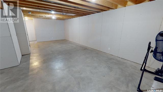 332 4th St, House detached with 3 bedrooms, 2 bathrooms and null parking in Alameda SK | Image 28