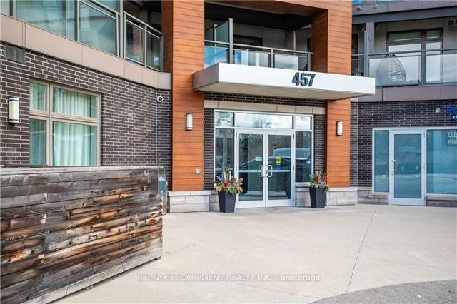 107 - 457 Plains Rd E, Condo with 1 bedrooms, 1 bathrooms and 1 parking in Burlington ON | Image 1