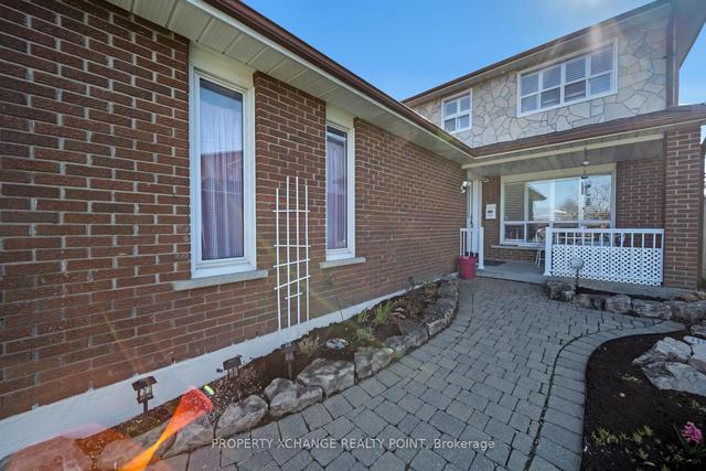 64 Braymore Blvd, House detached with 4 bedrooms, 4 bathrooms and 6 parking in Toronto ON | Image 35
