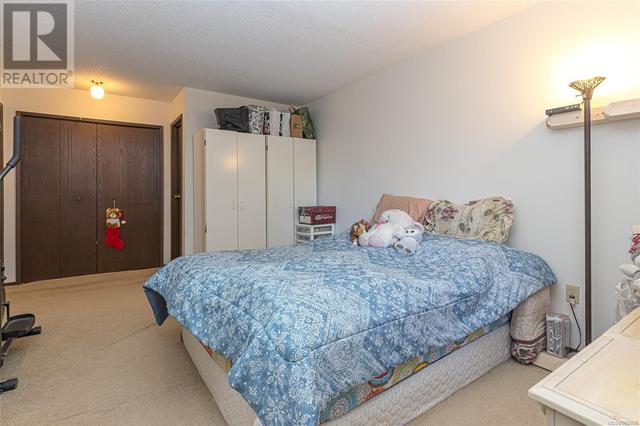 209 - 1020 Esquimalt Rd, Condo with 2 bedrooms, 2 bathrooms and 1 parking in Esquimalt BC | Image 34