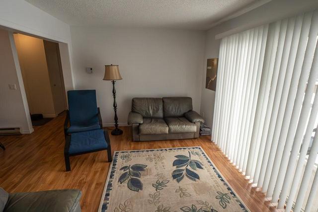 203 - 880 Wordsworth Avenue, Condo with 2 bedrooms, 1 bathrooms and 1 parking in Warfield BC | Image 19