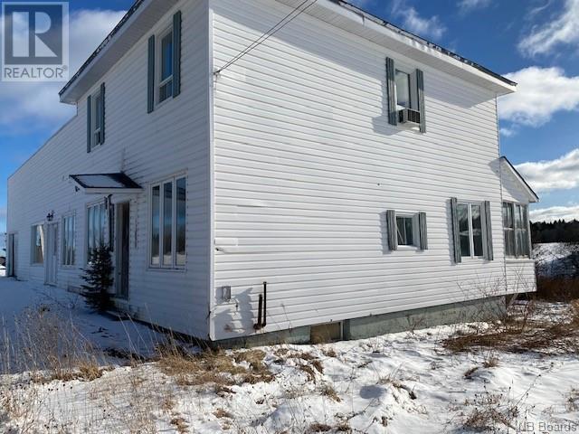 1728 Avenue Des Pionniers Avenue, House detached with 0 bedrooms, 0 bathrooms and null parking in Balmoral VL NB | Image 2