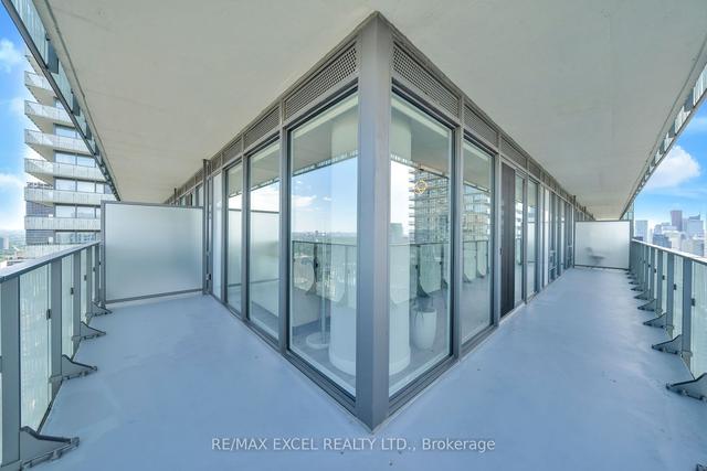 3706 - 42 Charles St E, Condo with 2 bedrooms, 1 bathrooms and 0 parking in Toronto ON | Image 16