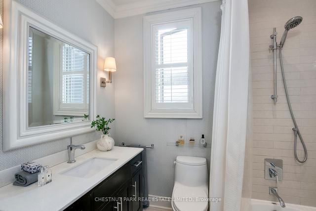 197 Victor Ave, House semidetached with 3 bedrooms, 3 bathrooms and 1 parking in Toronto ON | Image 26
