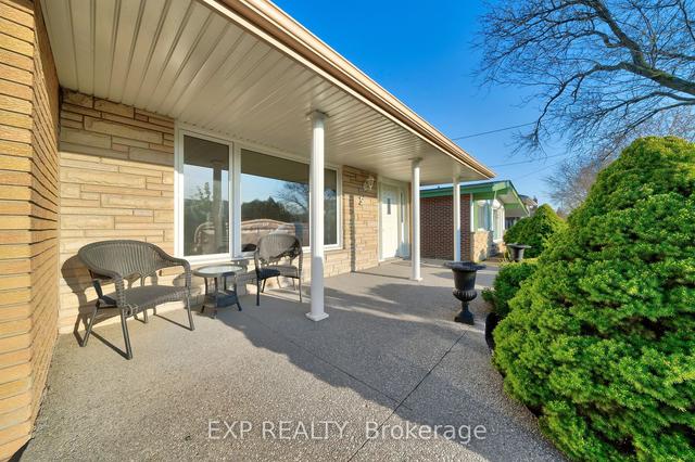 5 Rapallo Dr, House detached with 3 bedrooms, 2 bathrooms and 3 parking in Hamilton ON | Image 23