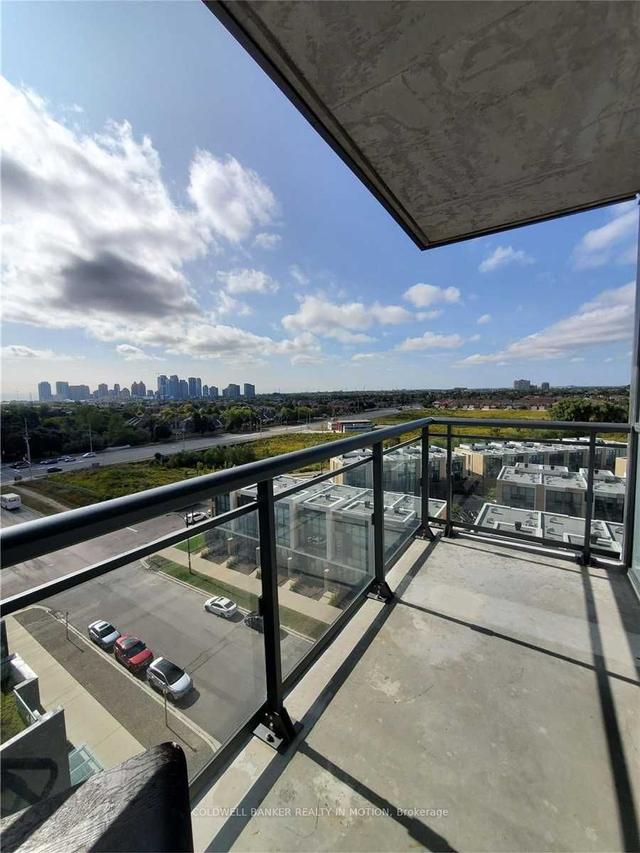 812 - 5033 Four Springs Ave, Condo with 2 bedrooms, 2 bathrooms and 2 parking in Mississauga ON | Image 3