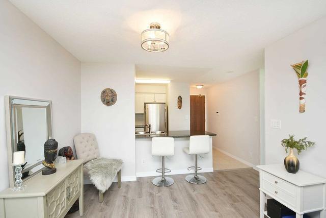 106 - 4850 Glen Erin Dr, Condo with 1 bedrooms, 1 bathrooms and 1 parking in Mississauga ON | Image 3