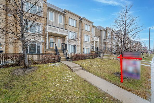 63 - 60 Fairwood Circ, Townhouse with 2 bedrooms, 3 bathrooms and 1 parking in Brampton ON | Image 12