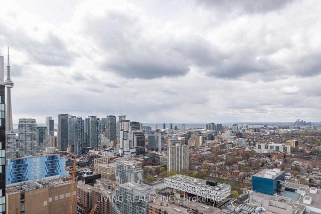 3008 - 488 University Ave, Condo with 2 bedrooms, 2 bathrooms and 1 parking in Toronto ON | Image 11