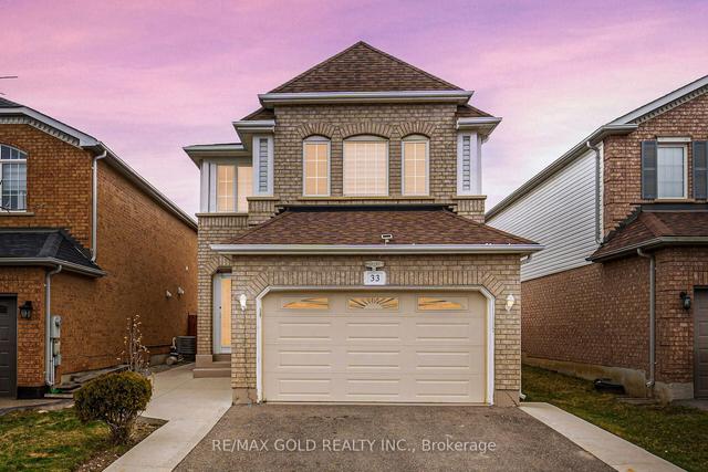33 Willow Park Dr, House detached with 3 bedrooms, 4 bathrooms and 6 parking in Brampton ON | Image 1