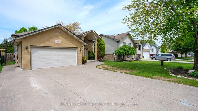 38 Brush Cres, House detached with 3 bedrooms, 2 bathrooms and 6 parking in Amherstburg ON | Image 23