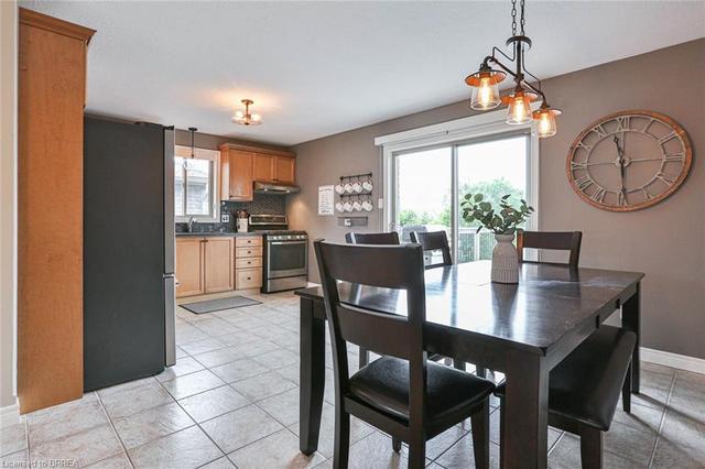 86 Court Drive, House detached with 3 bedrooms, 2 bathrooms and 4 parking in Brant ON | Image 12