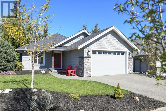 1174 Crown Isle Blvd, House detached with 4 bedrooms, 3 bathrooms and 2 parking in Courtenay BC | Image 1