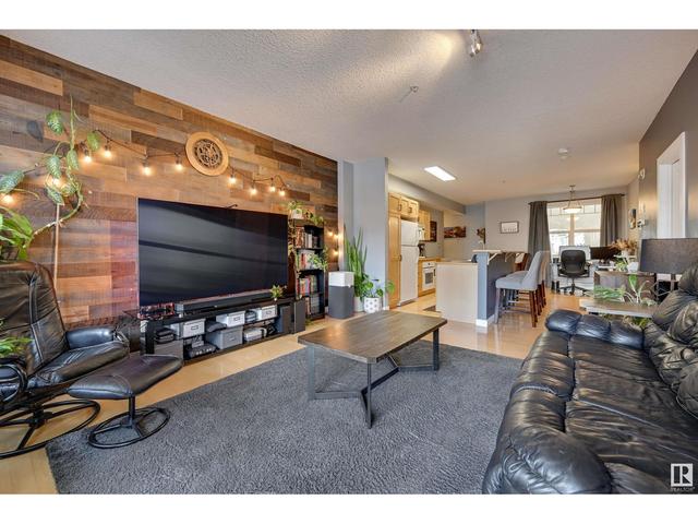 210 - 9828 112 St Nw, Condo with 2 bedrooms, 1 bathrooms and 2 parking in Edmonton AB | Image 5