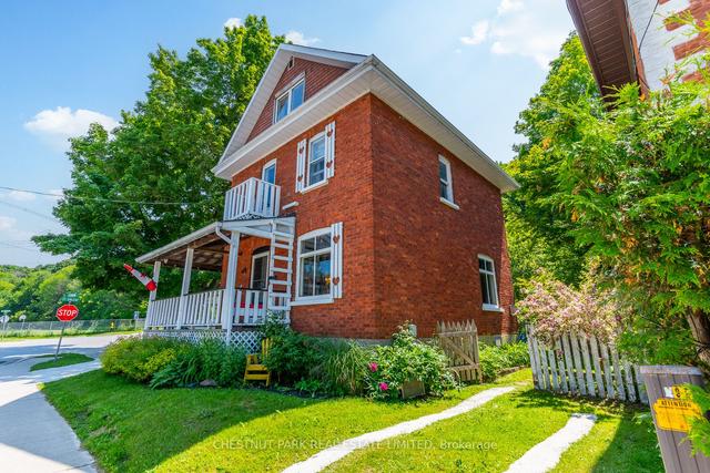 135 Edwin St E, House detached with 4 bedrooms, 2 bathrooms and 4 parking in Meaford ON | Image 12