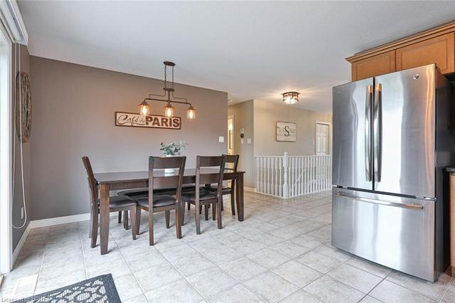 86 Court Drive, House detached with 3 bedrooms, 2 bathrooms and 4 parking in Brant ON | Image 15