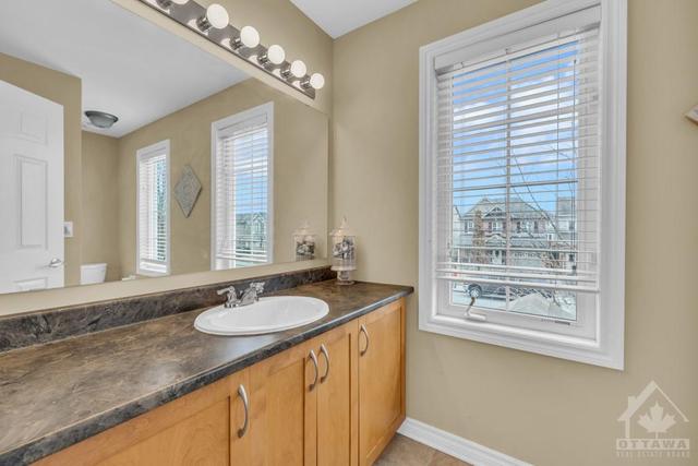 1807 Maple Grove Rd, Townhouse with 3 bedrooms, 3 bathrooms and 2 parking in Ottawa ON | Image 22