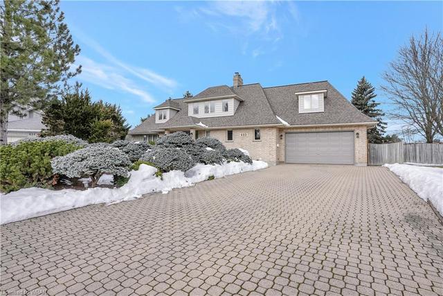 622 Coppercroft Crt, House detached with 5 bedrooms, 3 bathrooms and 8 parking in Waterloo ON | Image 1