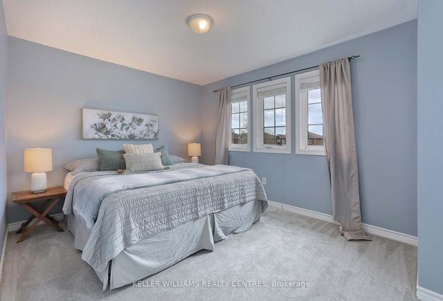103 Bird St, House attached with 3 bedrooms, 4 bathrooms and 3 parking in Barrie ON | Image 6