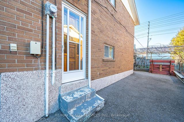 72 Northwood Dr, House semidetached with 2 bedrooms, 2 bathrooms and 3 parking in Brampton ON | Image 31