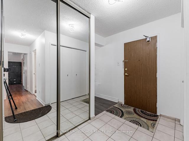 111 - 20 Sunrise Ave, Condo with 3 bedrooms, 2 bathrooms and 1 parking in Toronto ON | Image 21