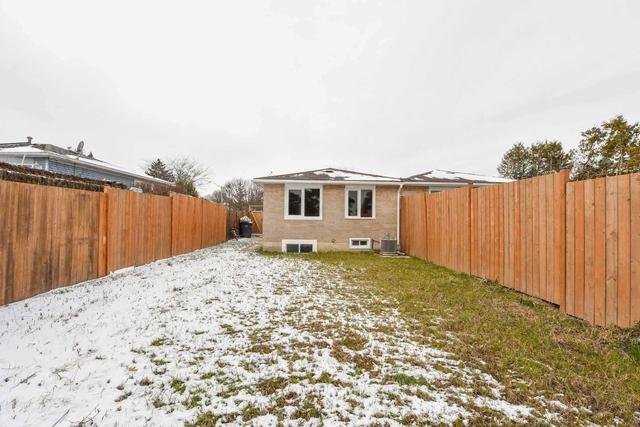 2642 Widemarr Rd N, House semidetached with 3 bedrooms, 3 bathrooms and 3 parking in Mississauga ON | Image 40