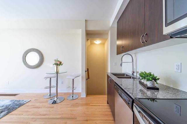 75 - 721 Lawrence Ave, Townhouse with 1 bedrooms, 1 bathrooms and 0 parking in Toronto ON | Image 5