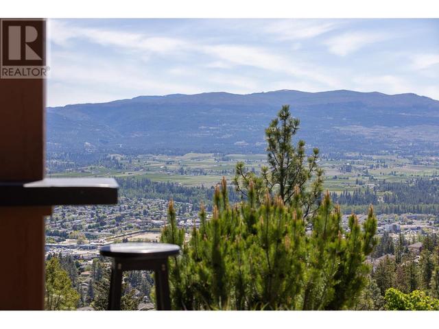 606 Selkirk Crt, House detached with 3 bedrooms, 2 bathrooms and 3 parking in Kelowna BC | Image 48