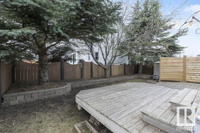 17 Durocher St, House detached with 4 bedrooms, 3 bathrooms and null parking in St. Albert AB | Image 35