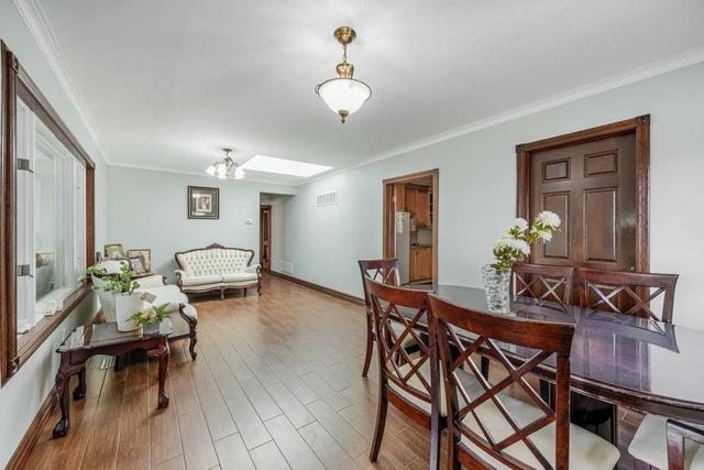 1206 Steeles Ave W, House detached with 4 bedrooms, 8 bathrooms and 10 parking in Brampton ON | Image 2