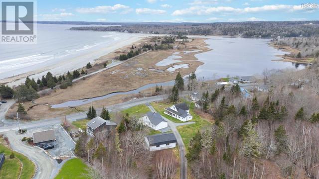 7546 Highway 3, House detached with 4 bedrooms, 1 bathrooms and null parking in Queens NS | Image 1