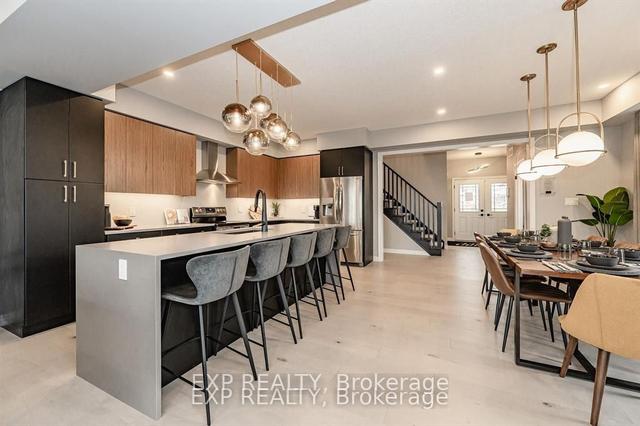 300 Grange Rd, House detached with 4 bedrooms, 4 bathrooms and 2 parking in Guelph ON | Image 17