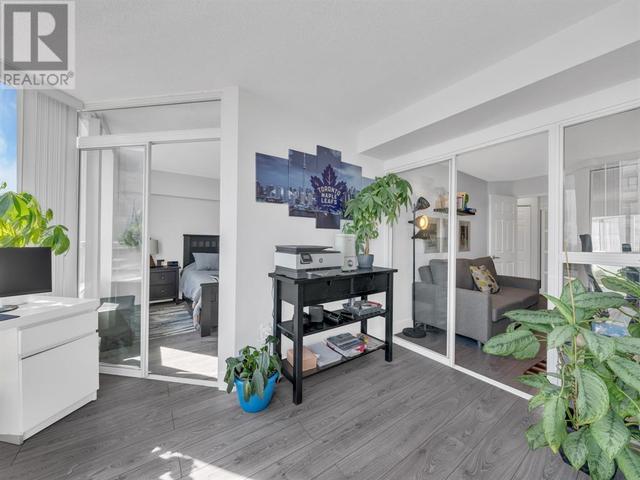1207 - 75 Riverside Dr, Condo with 2 bedrooms, 2 bathrooms and null parking in Windsor ON | Image 18