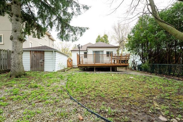 107 Elmhurst Ave, House detached with 3 bedrooms, 2 bathrooms and 5 parking in Toronto ON | Image 8