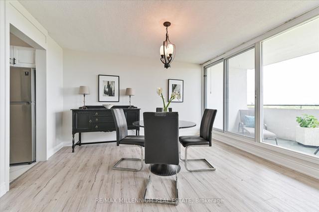 1405 - 14 Neilson Dr, Condo with 3 bedrooms, 2 bathrooms and 1 parking in Toronto ON | Image 2