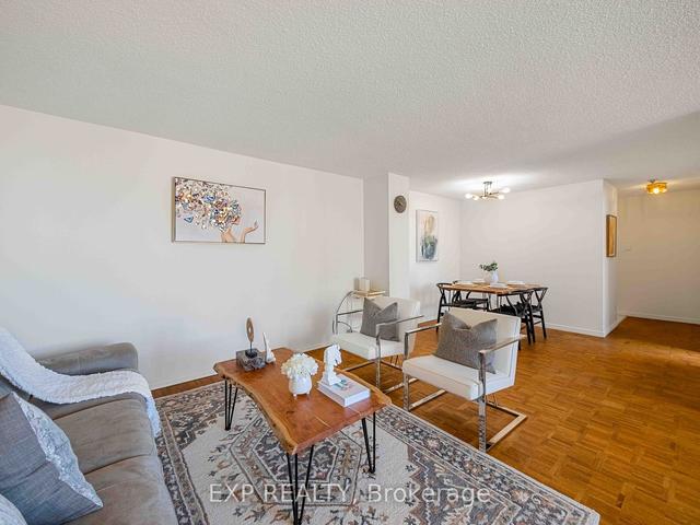1010 - 3695 Kaneff Cres, Condo with 1 bedrooms, 1 bathrooms and 1 parking in Mississauga ON | Image 7