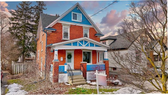 131 Samuel St, House detached with 3 bedrooms, 1 bathrooms and 3 parking in Kitchener ON | Image 1