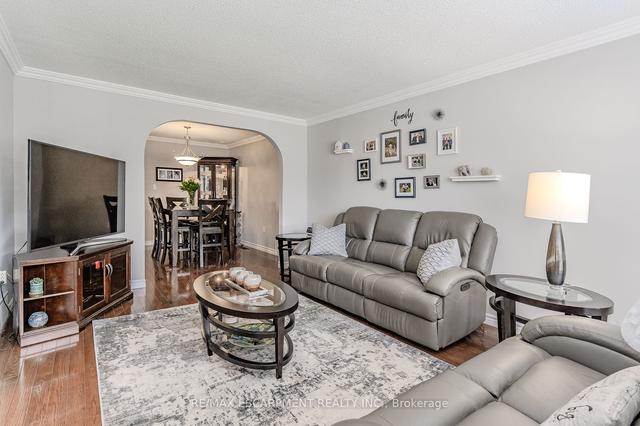 2306 Malcolm Cres, House detached with 3 bedrooms, 2 bathrooms and 3 parking in Burlington ON | Image 35