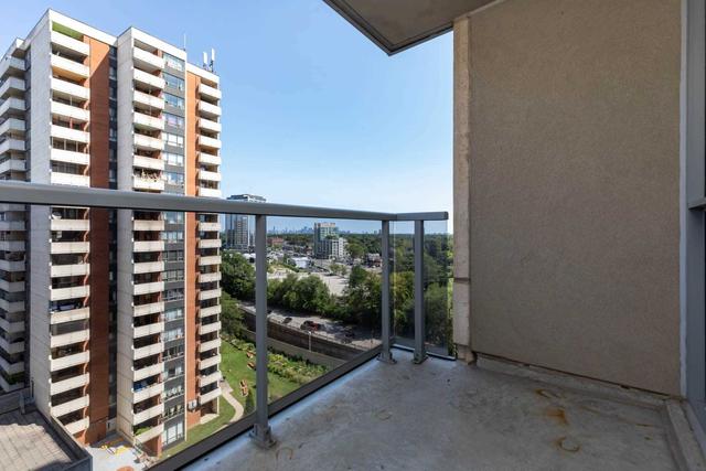 1001 - 5 Michael Power Pl, Condo with 1 bedrooms, 1 bathrooms and 1 parking in Toronto ON | Image 11