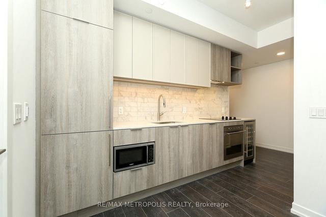 518 - 2020 Bathurst St, Condo with 3 bedrooms, 2 bathrooms and 1 parking in Toronto ON | Image 19