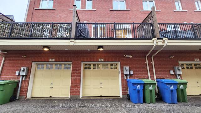 62 Raffeix Ln, Townhouse with 2 bedrooms, 3 bathrooms and 1 parking in Toronto ON | Image 31