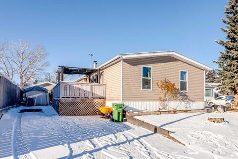 52 Spring Haven Rd Se, Airdrie, AB, T4A1E1 | Card Image